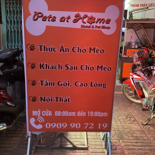 BẢNG HIỆU HỘP ĐÈN SHOP PETS